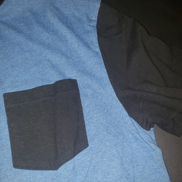 Hawk T-shirt - Picture 3 of 3